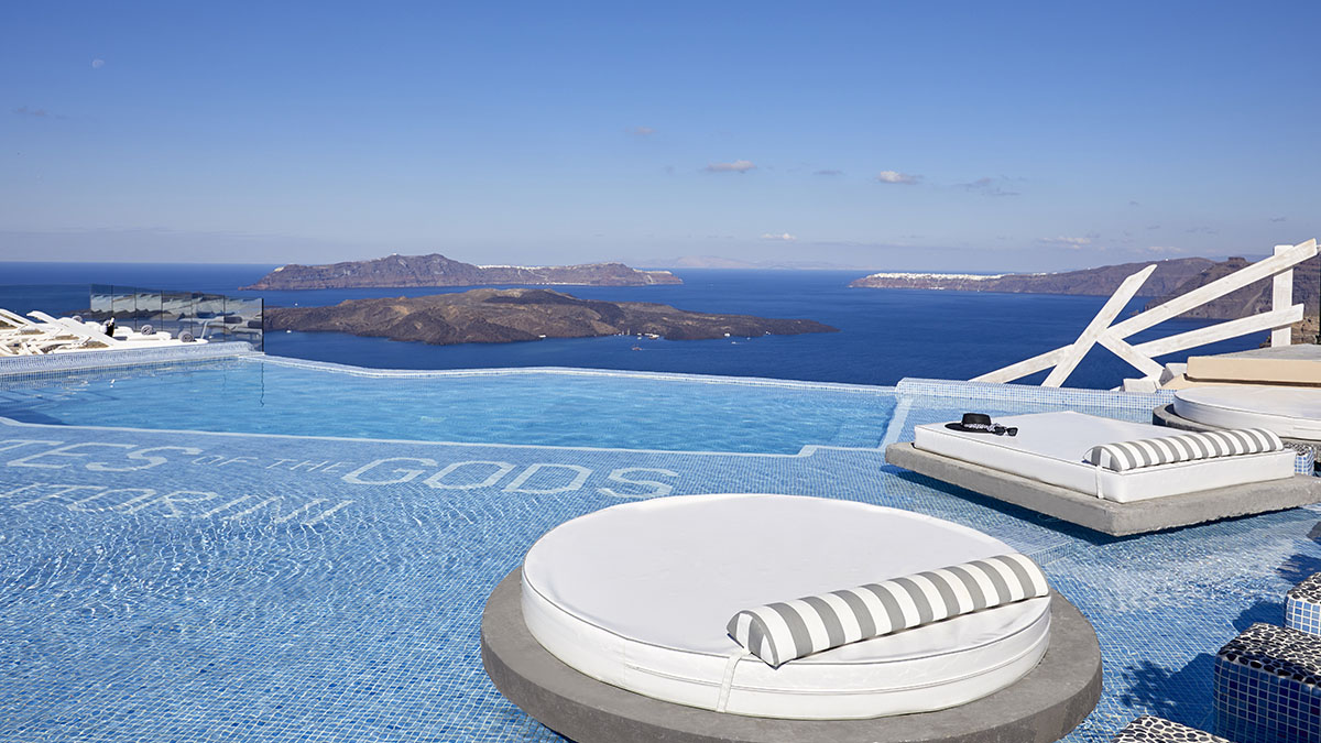 Suites Of The Gods Hotel 